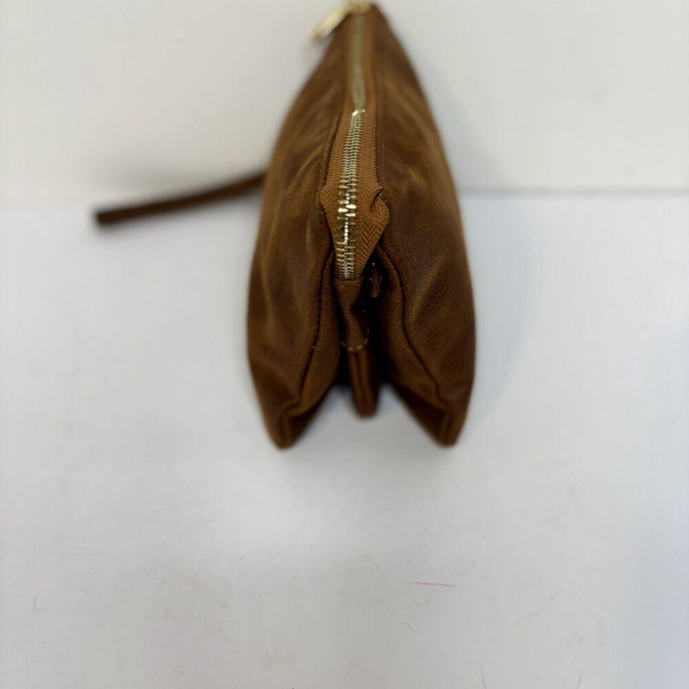 Caroline Hill Wristlet Clutch Brown Suede-Like Gold Zipper Removable Strap - Picture 7 of 9
